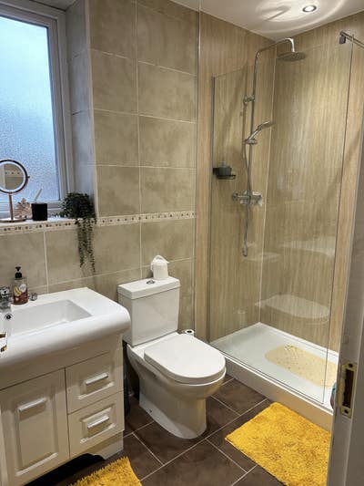 Double room to rent Main Photo