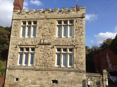 Period house overlooking pontefract castle Main Photo