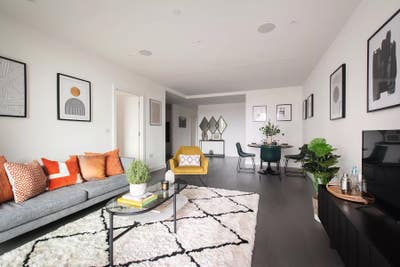 Short Term Let Aug/Sep Brand New 2 Bed Apartment Main Photo
