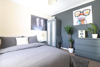 HOMELY 🏡 - Doubles in Rotherhithe Zone 2 Main Photo