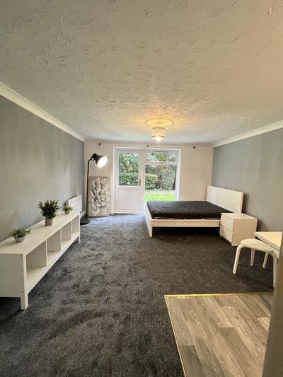 Exclusively for students - Stylish 1-bed Apartment Main Photo