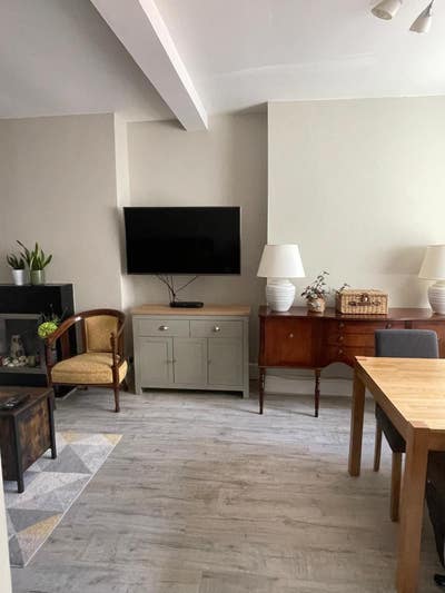 One large double room available Main Photo