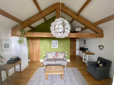 Self contained, annexe apartment: - rural barn Main Photo