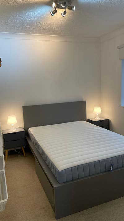 Double Room to let Main Photo