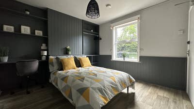 Beautiful & Very Convenient Room Now Available... Main Photo