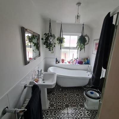 Available from June 1st '25 Room to let Main Photo