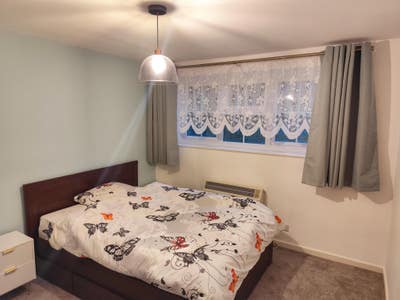 Bright Double Room for Single Occupancy Main Photo