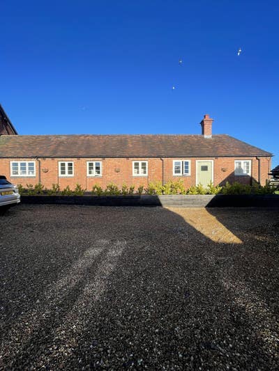 Farm stay 1x King size double Shared Accom Main Photo