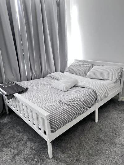 Bright and Cozy Room for Rent in a Quiet Resident Main Photo