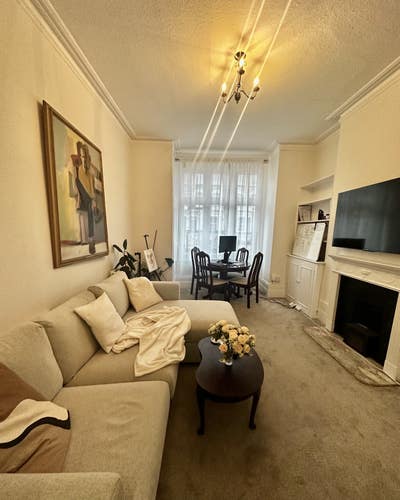 1 Bedroom Flat outside Battersea Park + All Bills Main Photo