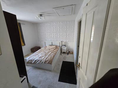 En-suite double bedroom - Centre Eastleigh Main Photo