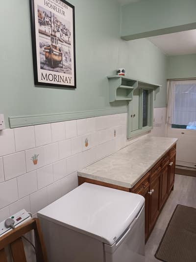 Wombourne Room to let Main Photo