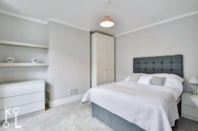 GIRLS ROOM - Professional, Luxury Houseshare Main Photo