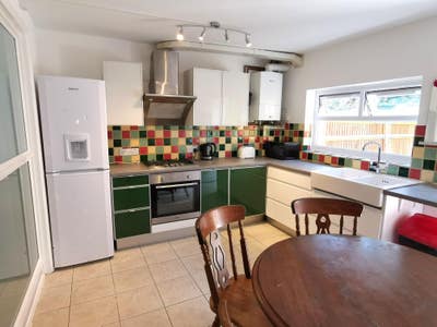 Lovely Double rooms off Lewes Road, Brighton Main Photo