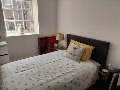 Furnished Room for Rent Main Photo