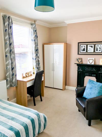 ☀️ £50 off 1st month! - Gorgeous Victorian H/S Main Photo