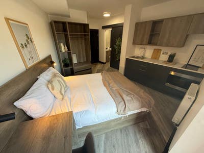 BRAND NEW! Etwall House, Self-Contained Studio! Main Photo