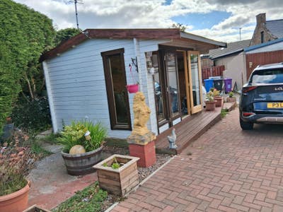 2 Bed Property to rent Main Photo