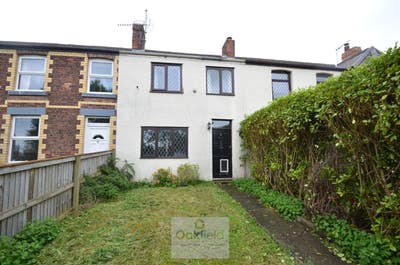 Double Bedroom Available Main Photo