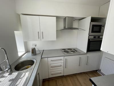 Superb Double Room 5 min from Town centre Main Photo