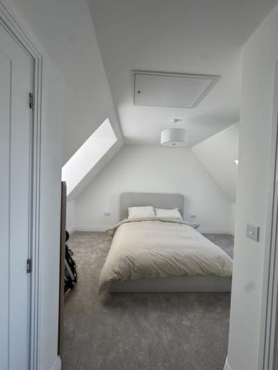 Double room in new home. Main Photo