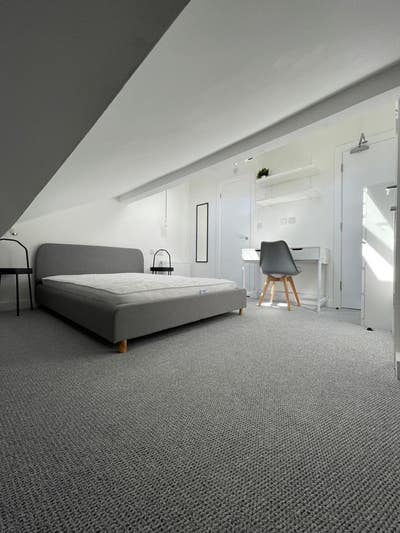 Brand New Professional Rooms - In HALIFAX Main Photo