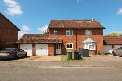 3 Bed Semi-Detached House, Cardinal Close, KT4 Main Photo