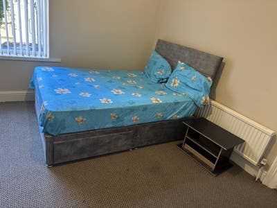 Modern Double Room In Salford M6 - With Bills Main Photo