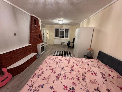 Spacious & Cosy Multiple Rooms for Rent – RM18 Main Photo