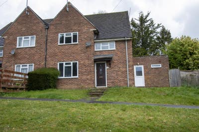 Beautiful refurbished HMO Main Photo
