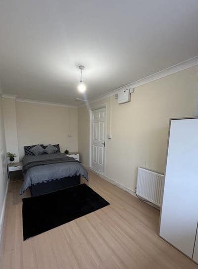 🏠 Newly Furnished Supported Accommodation Main Photo