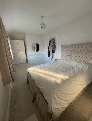 3 bedroom house available in WS5 - £1,400 PCM Main Photo