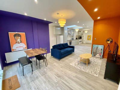Luxury Double Room in a Modern House/Brixton Area Main Photo