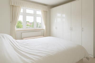 Very spacious property to rent in Romford Main Photo
