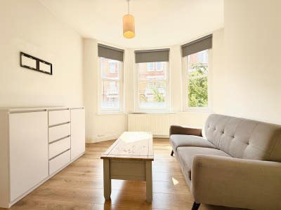 2 Bed Flat situated in the Heart of Brixton Main Photo