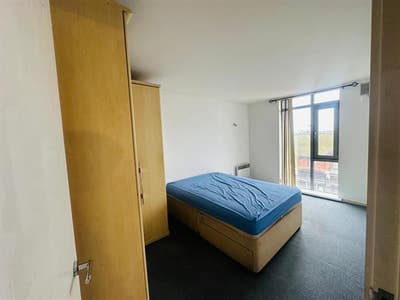 1 Bed Flat to Rent Opposite Barking St. IG11 Main Photo