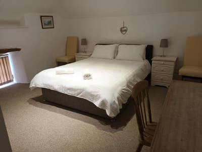 A one bedroom. Cottage ,for professionals Main Photo