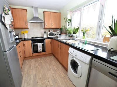 Spare House Main Photo