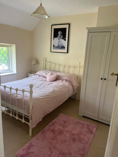 1 bed flat Dorking Main Photo