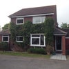Super suburban house Main Photo