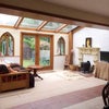Single room available in beautiful home Main Photo