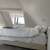 Large en-suite bedroom in family house Main Photo