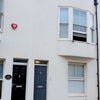 Modern double room in center of Town by seafront! Main Photo