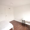 Double Room-Poplar-Canary Wharf-Low Dep-Lcd Tv-Now Main Photo