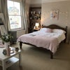 Spacious double room in female flat in Putney Main Photo