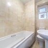 Spacious Double in Refurbished Flat / Couples Welc Main Photo