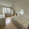 Stunning double bed room Main Photo