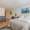 Luxury Studio Apartment in the heart of Crawley Main Photo