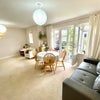 Spacious 2-bedroom 2-bathroom shared garden Main Photo