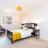Spacious & Modern, 7 mins walk to City Centre Main Photo